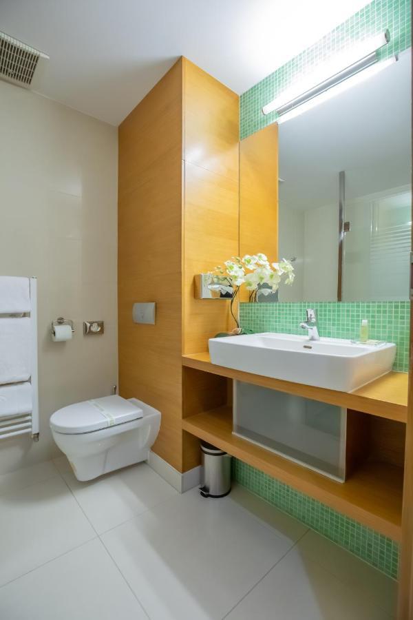 Impiq Hotel Trnava Exterior photo